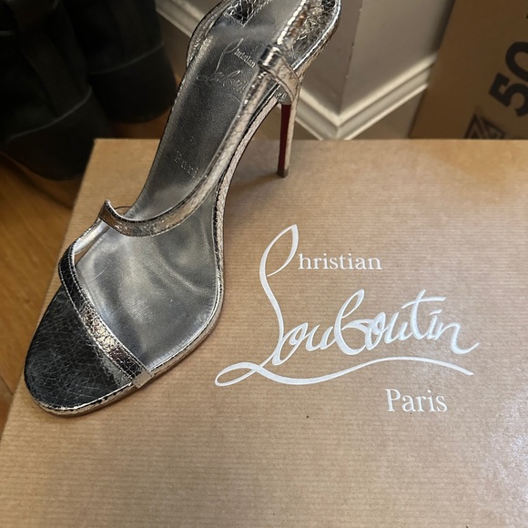 Amazing pair of Rosalie Louboutins - Picture 5 of 6